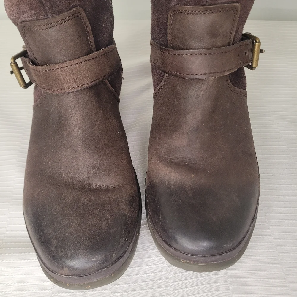 Ugg Thomsen Tall Waterproof Leather Shearling Lined Boots sz 6.5 1005268